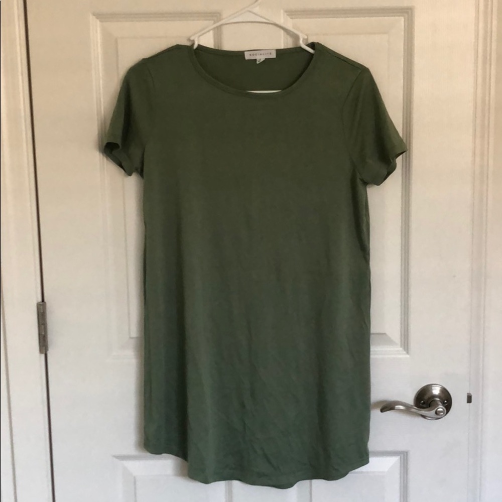Socialite t-shirt dress